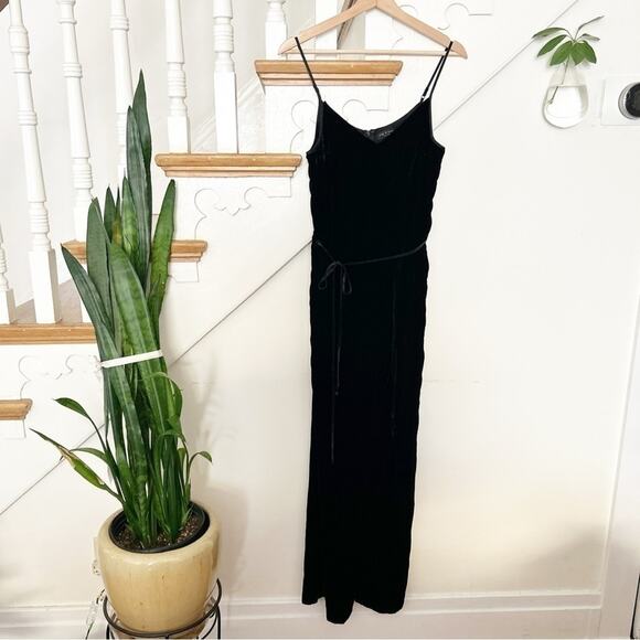 Rag & Bone Jamie Black Velvet V-Neckline Straight-Leg Tie Waist Jumpsuit Size 4 - Picture 2 of 12